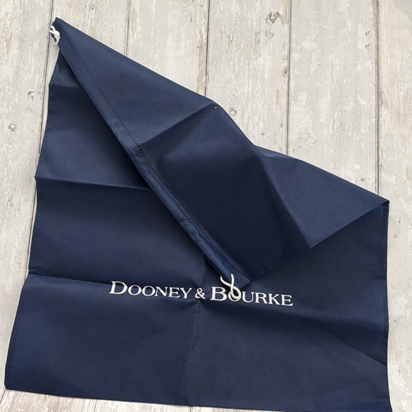 Dooney and Bourke large blue dust bag. Approximately 18 x 21“. - Picture 2 of 3